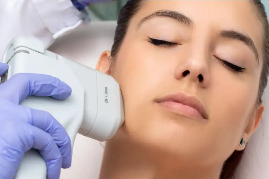 Discover the Perfect Duo: Morpheus8 and HIFU 2 Image of Morpheus8 And HIFU Combined with Lipo 360 Buckingham